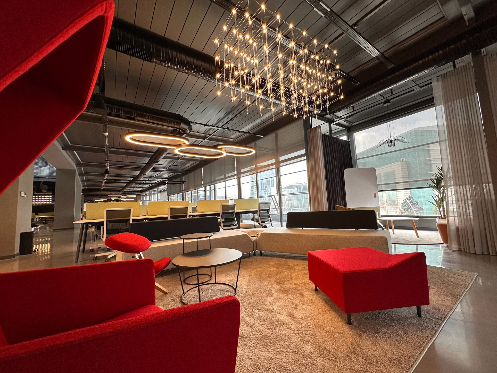 Ardventure Tekmer Ankara lokasyonundaki coworking çalışma ortamı