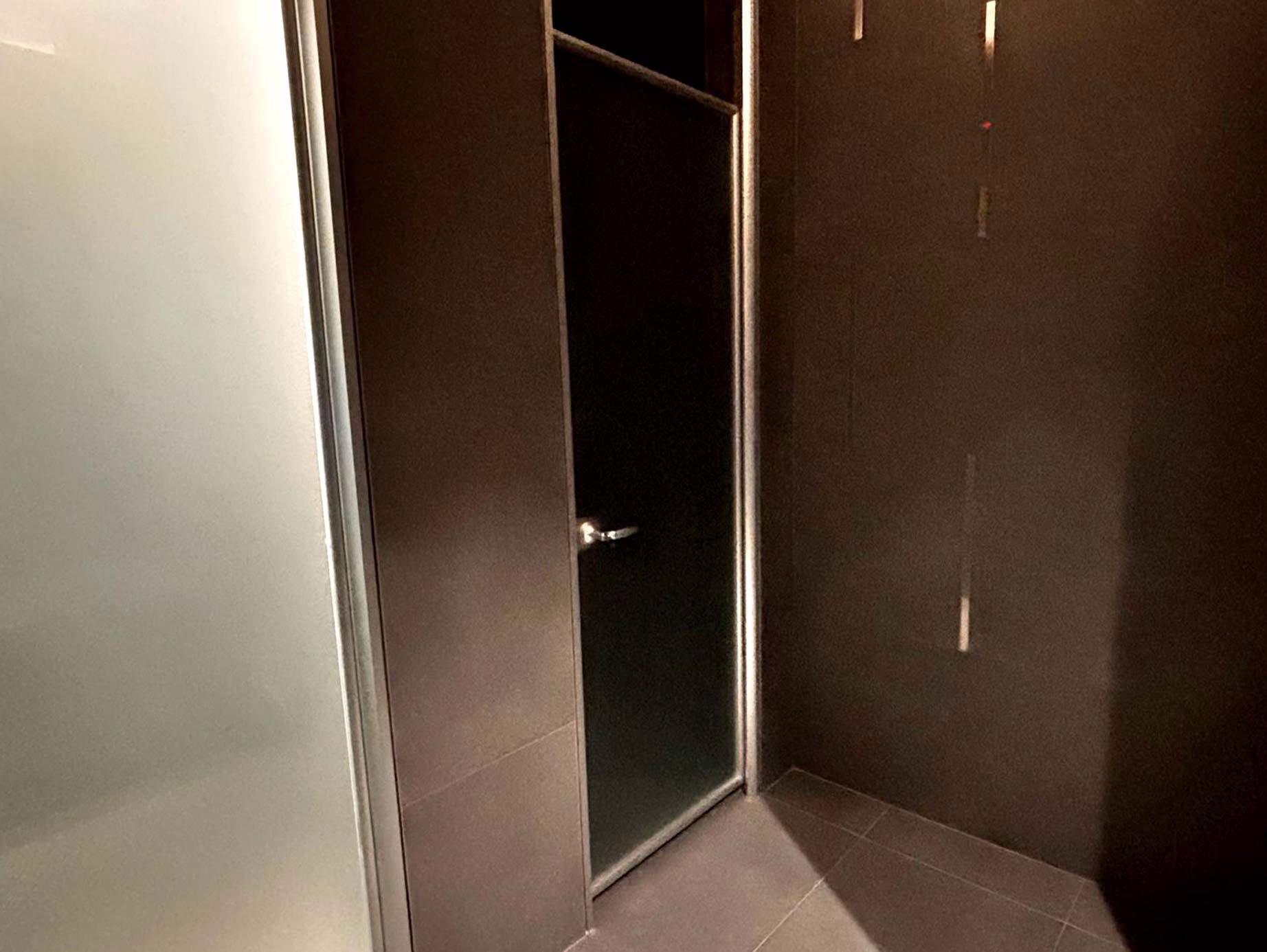 Ardventure ankara ofisinde bulunan duş alanı
